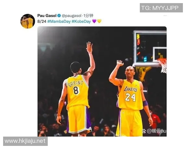 科比8号与24号球衣经典对比图片回顾传奇生涯的辉煌瞬间 科比8号与24号球衣经典对比图片回顾传奇生涯的辉煌瞬间