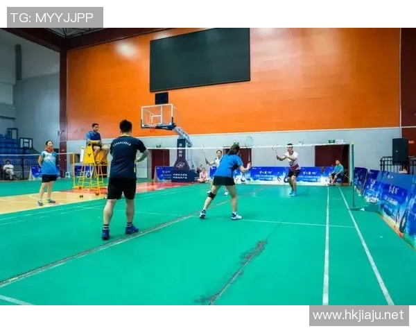 北京羽毛球队力量争议引发热议球迷观点各异探讨竞技精神与公平竞争 北京羽毛球队力量争议引发热议球迷观点各异探讨竞技精神与公平竞争