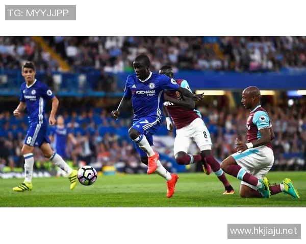 重庆羽毛球队防守革新之路:探索新战术与训练理念的深度解析 重庆羽毛球队防守革新之路:探索新战术与训练理念的深度解析