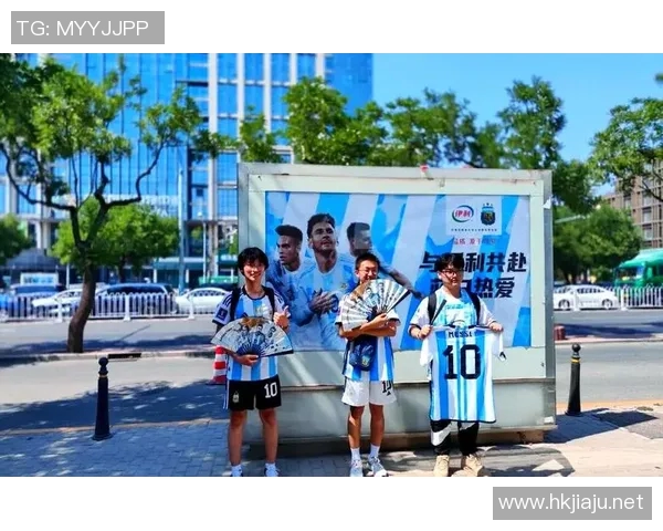 伊利足球明星代言人揭晓引发热议背后的故事与影响